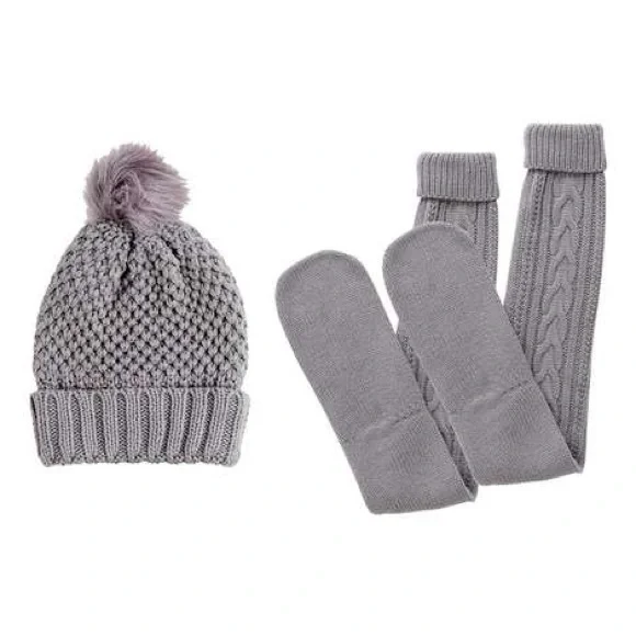 NWT The Jetset Diaries Beanie & Sock Duo, Gray The Jetset Diaries | Accessories | Nwt The Jetset Diaries  main image 2